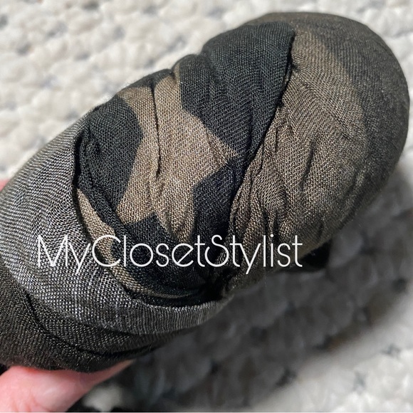 JOHN VARVATOS Flag Scarf Authentic Large Italy NWT - Picture 5 of 6